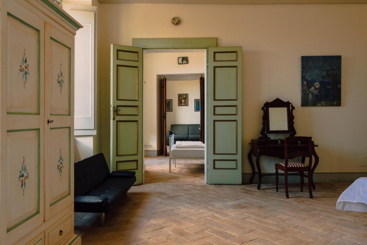 Appartamenti Sole Alle Torri Assise Extérieur photo