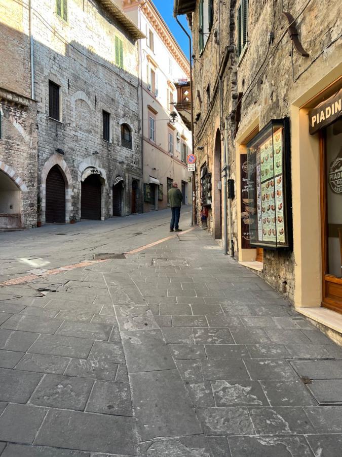 Appartamenti Sole Alle Torri Assise Extérieur photo