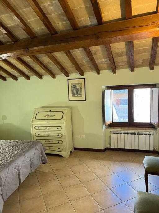 Appartamenti Sole Alle Torri Assise Extérieur photo