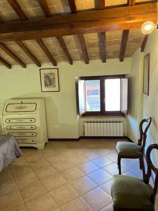 Appartamenti Sole Alle Torri Assise Extérieur photo