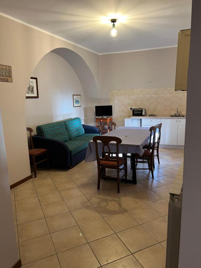 Appartamenti Sole Alle Torri Assise Extérieur photo