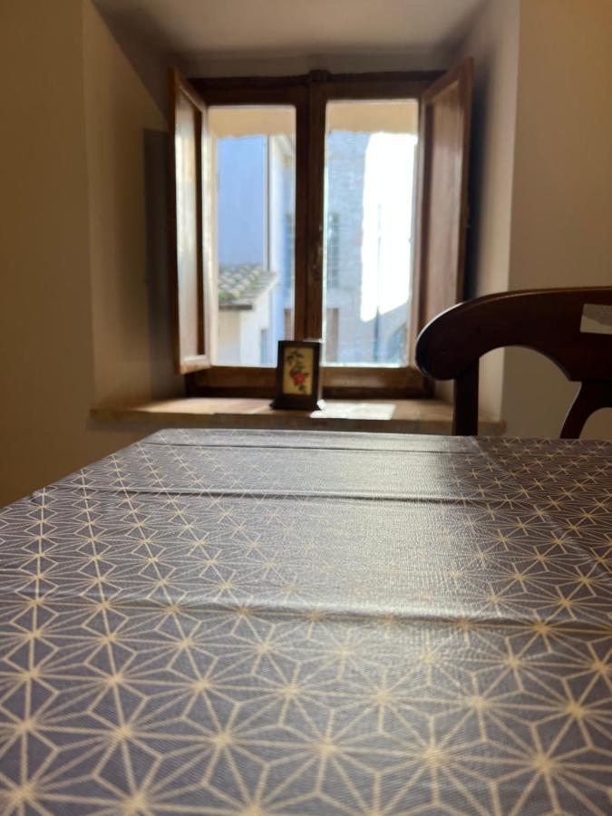Appartamenti Sole Alle Torri Assise Extérieur photo